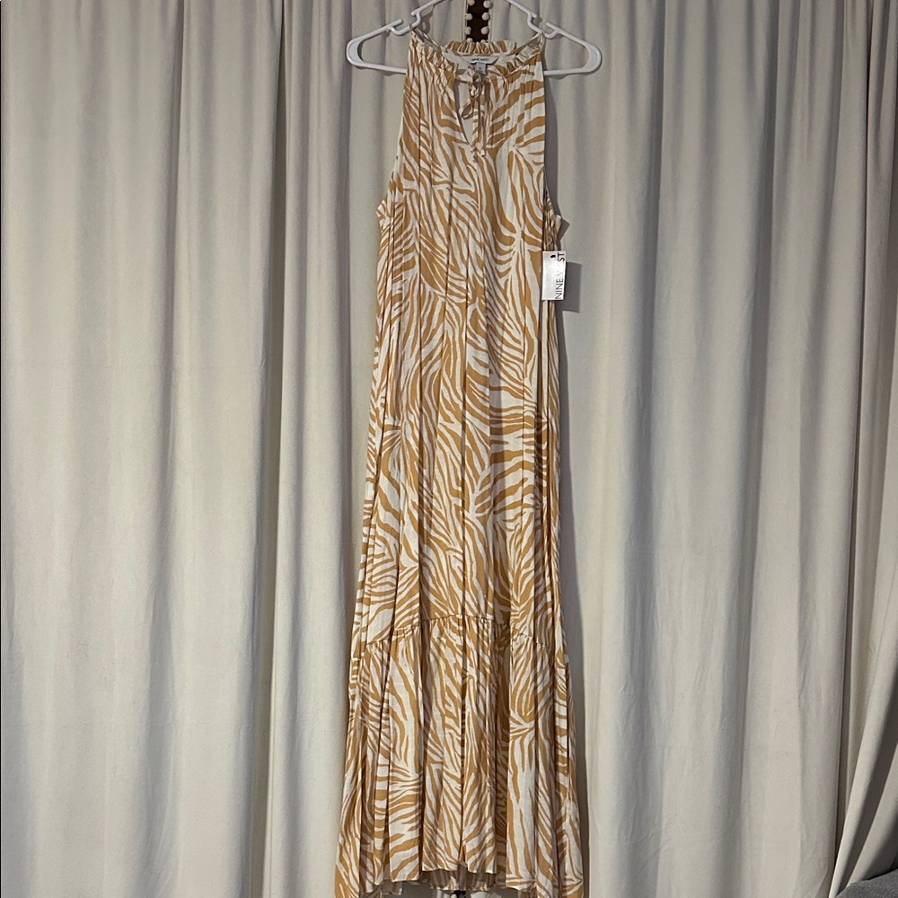 Nine West Tan and White Maxi Dress